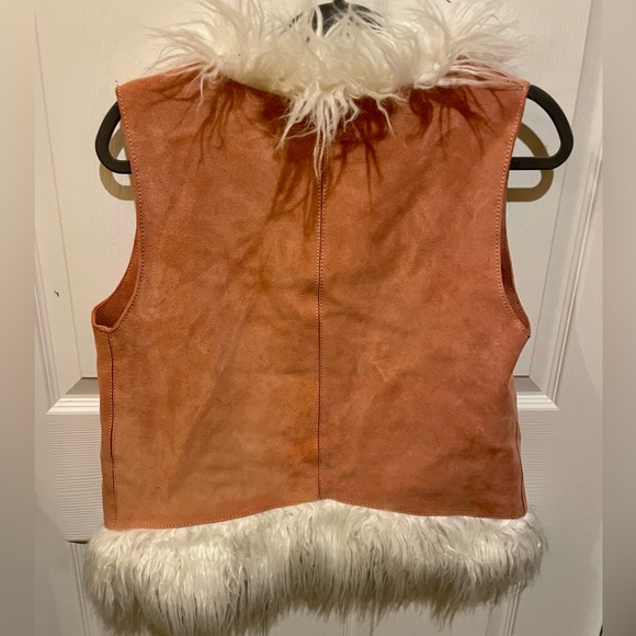 NWOT Free People Indigo River leather vest with faux fur trim - Picture 4 of 6